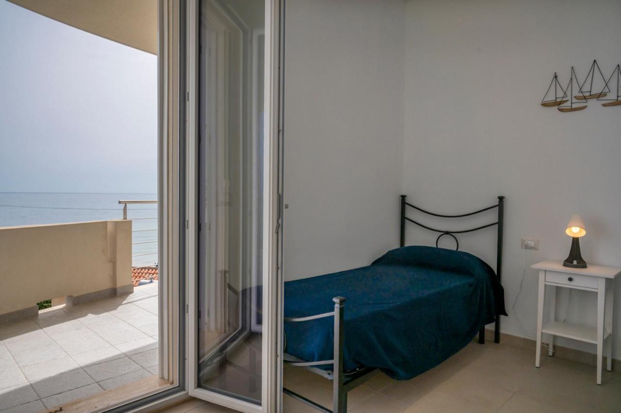 Cicirata Sea Beach - Sicilia Vacanza Avola Ngoại thất bức ảnh