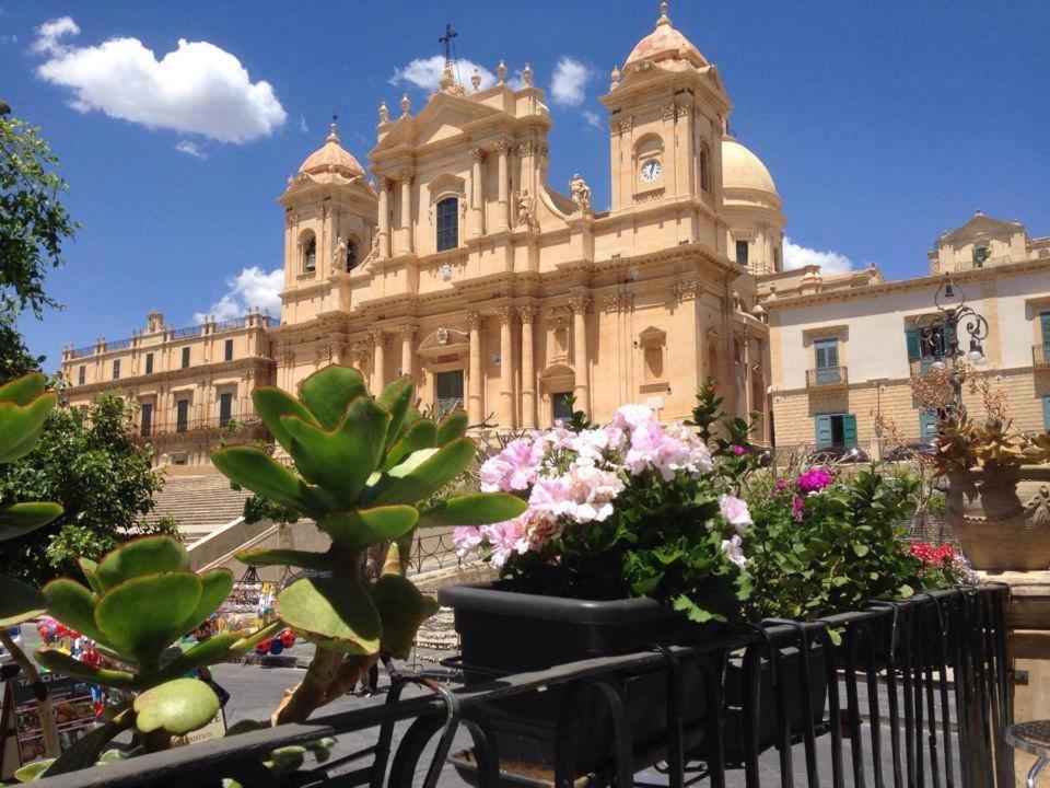 Cicirata Sea Beach - Sicilia Vacanza Avola Ngoại thất bức ảnh